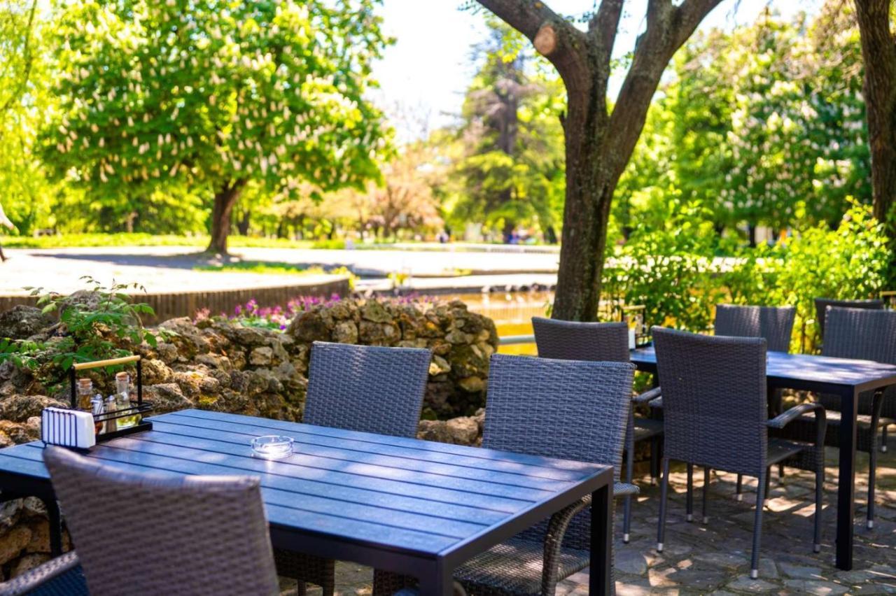 Hotel Ezeroto Stara Zagora Exterior foto
