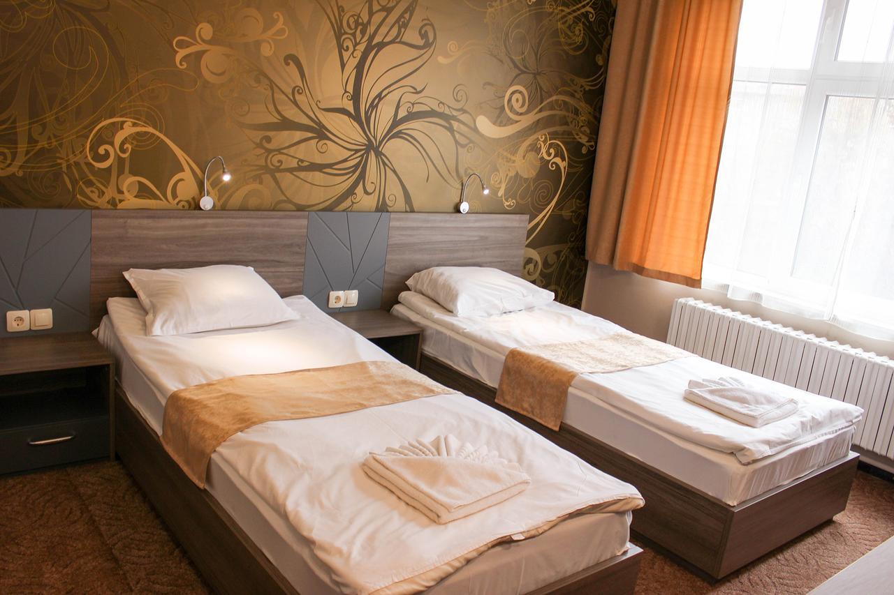 Hotel Ezeroto Stara Zagora Exterior foto